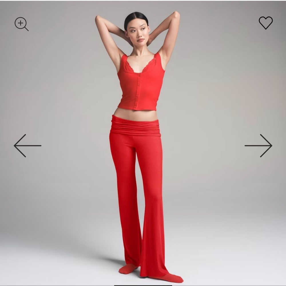 SKIMS NWT Red Flare Pants❤️💙🤍